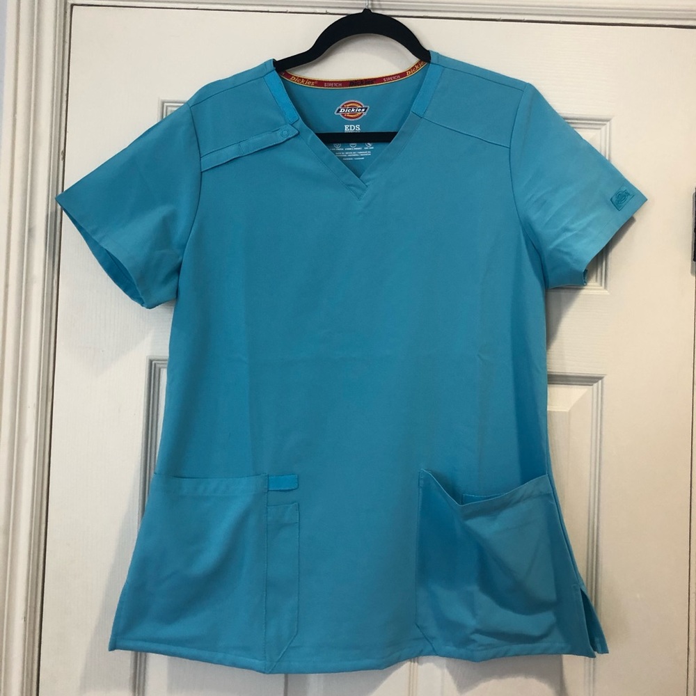 Dickies blue scrub top